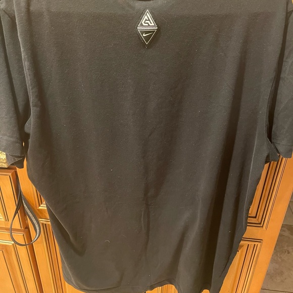 Bundle of nike and adidas Tees men’s large - Picture 4 of 8